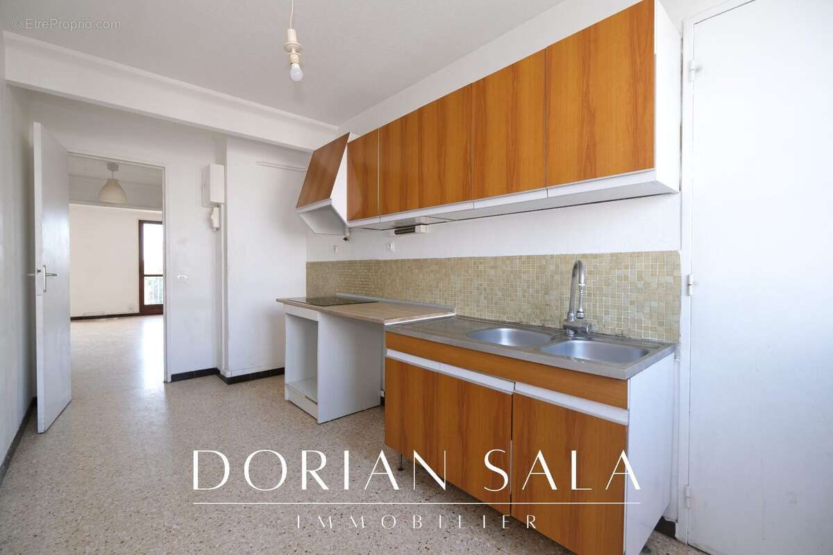 Appartement à MARSEILLE-10E