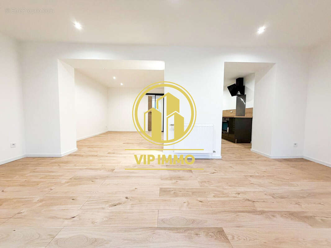 Maison à WAMBRECHIES