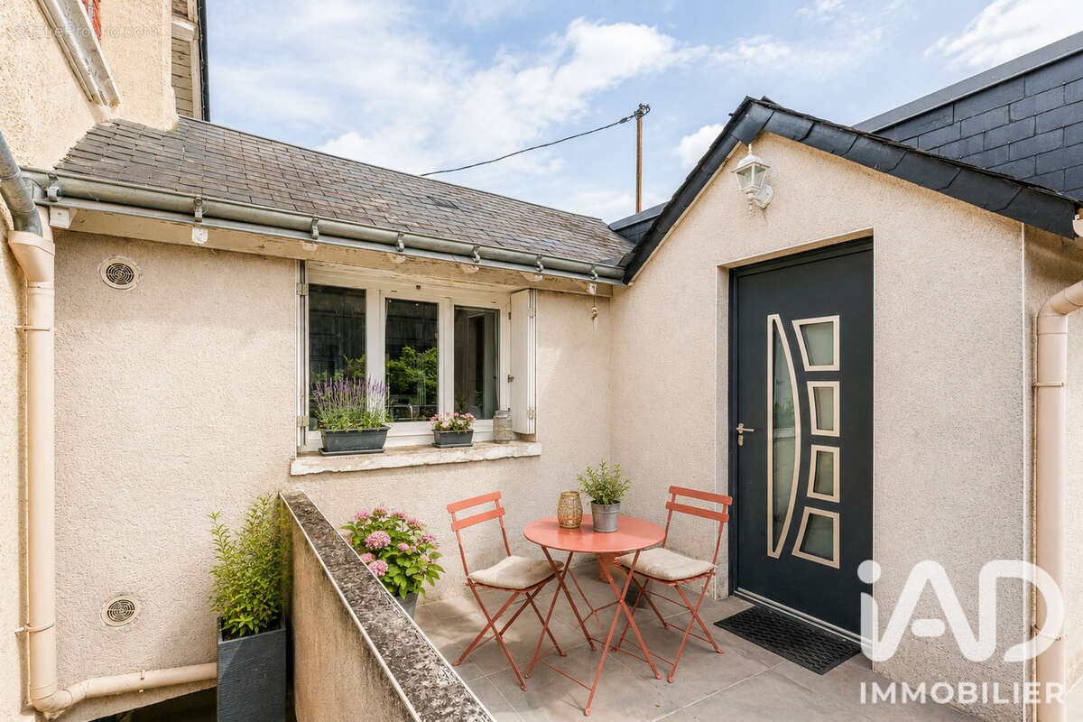Maison 100 m² à La Membrolle-Sur-Choisille  - photo 9