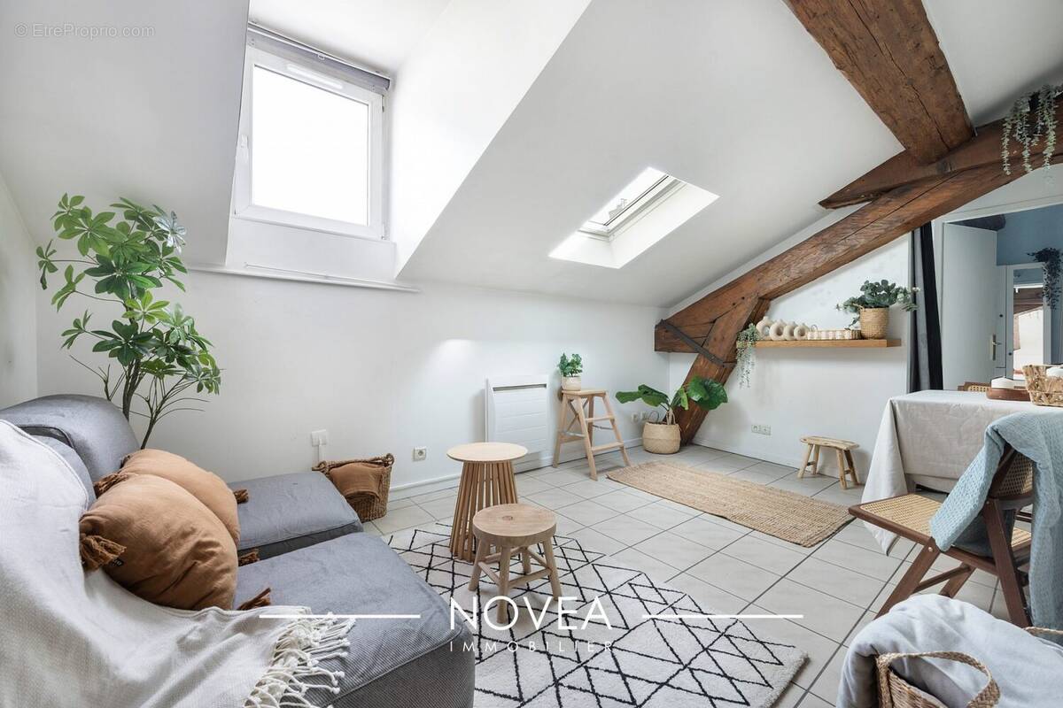 Appartement à LYON-1E