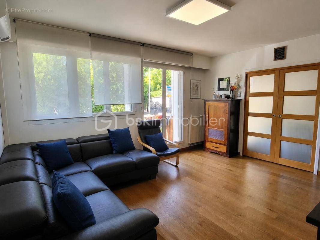 Appartement à NOGENT-SUR-MARNE