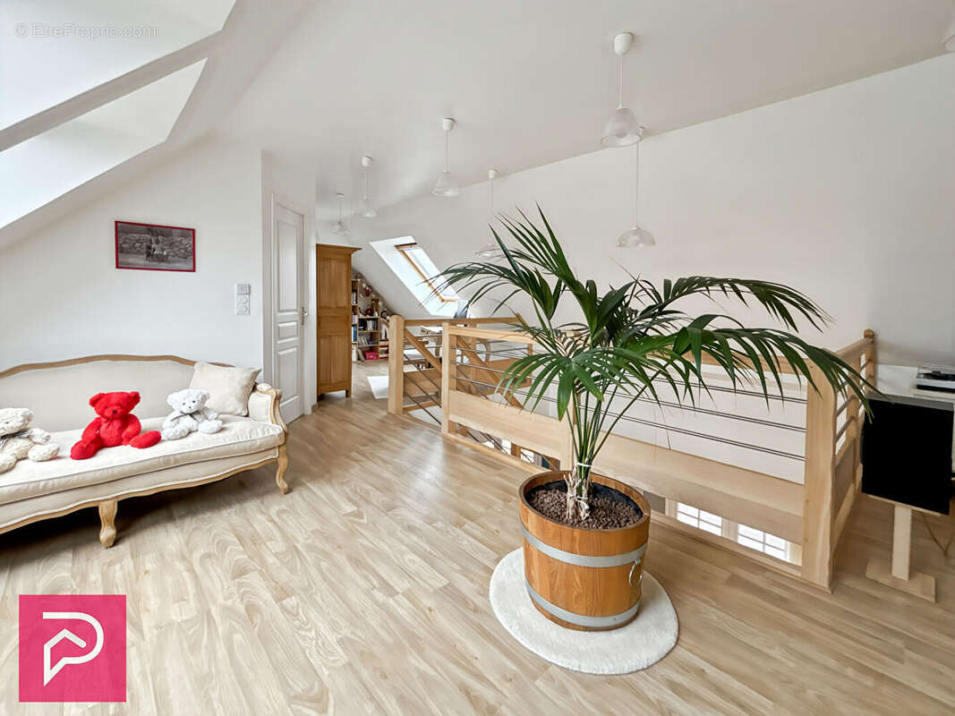 Maison rénovée MENNEVAL - photo 10