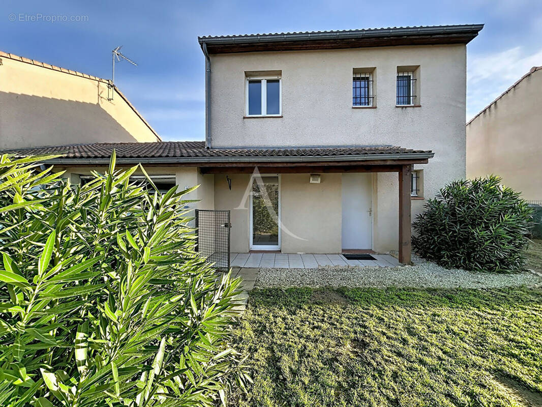 Maison à LESPINASSE