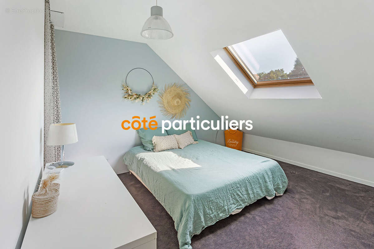 Maison à SAINTE-LUCE-SUR-LOIRE