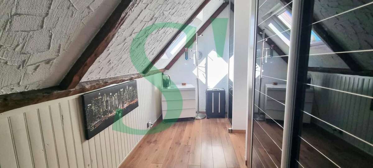 Maison à MARINES