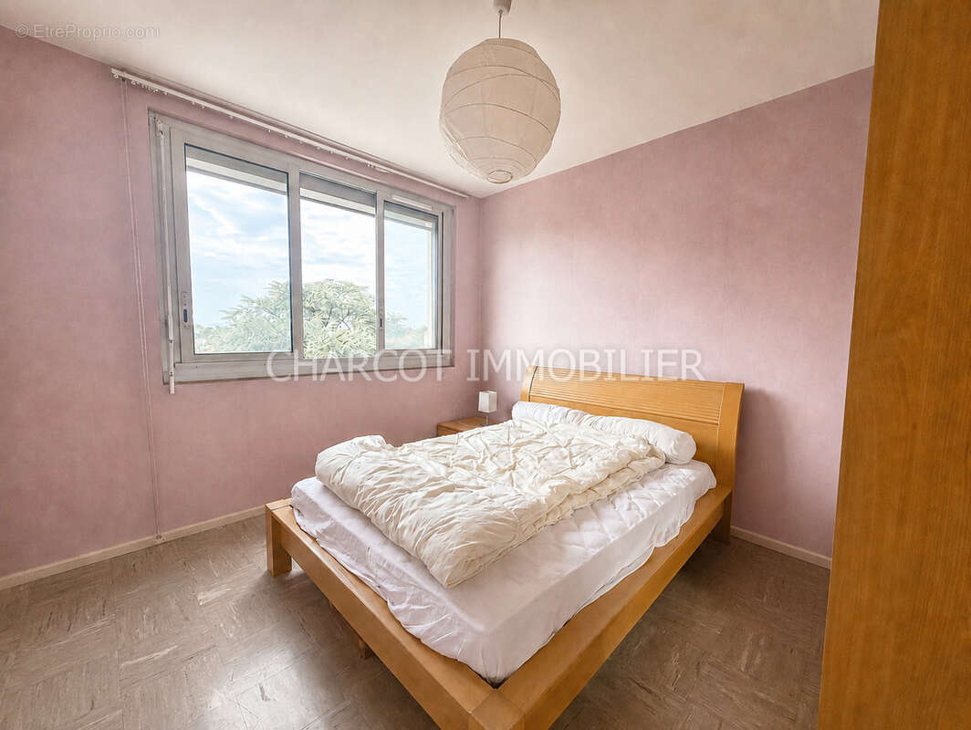 Appartement à LYON-5E