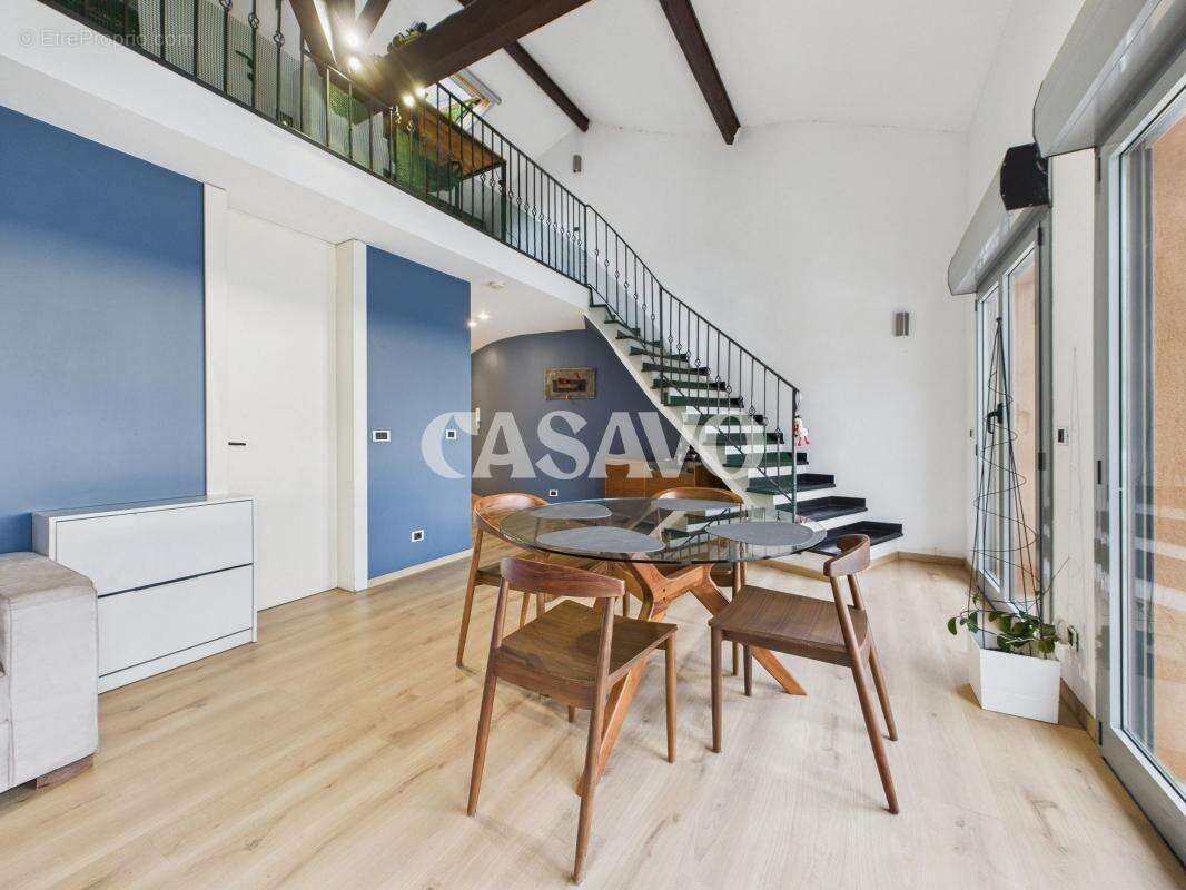 Appartement à ROQUEBRUNE-CAP-MARTIN