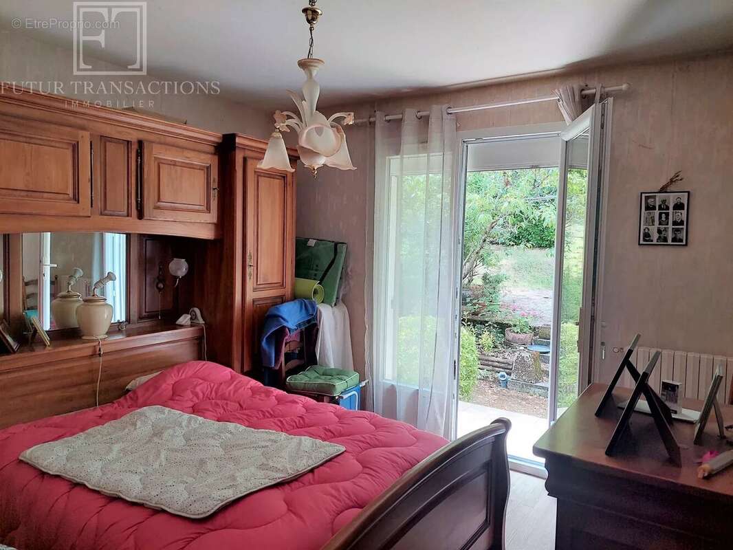Maison avec 2 logements sur 6250 m² - photo 4