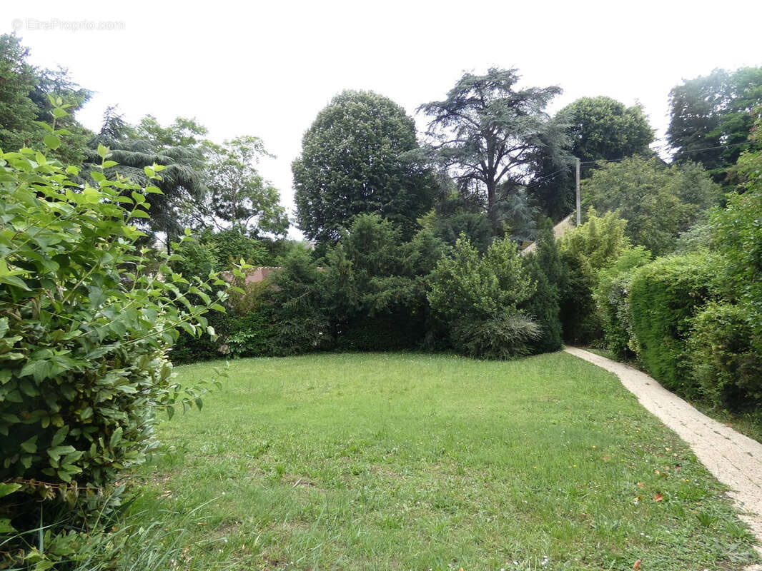 Maison à PONTOISE