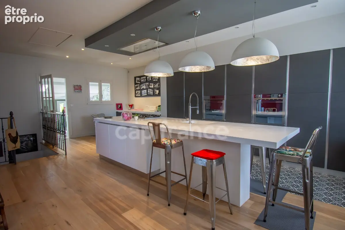 Royan - maison années 30 avec piscine et jardin paysagé, proche commerces et plages - photo 2