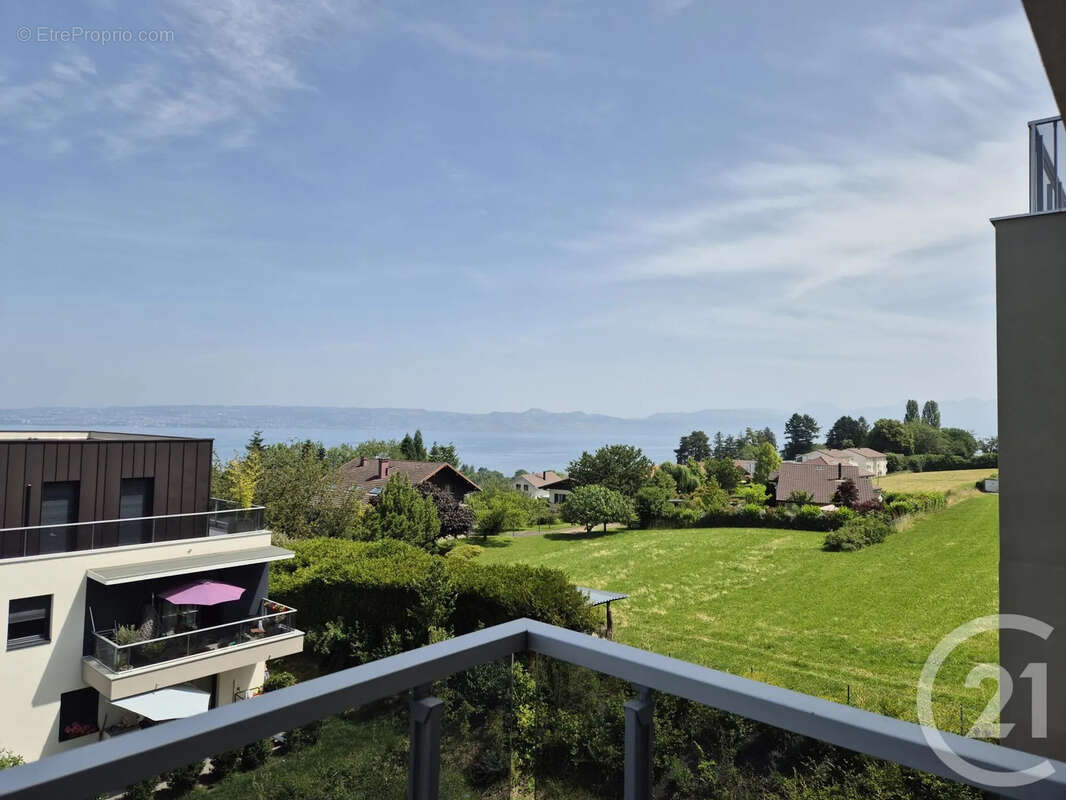 Appartement à EVIAN-LES-BAINS