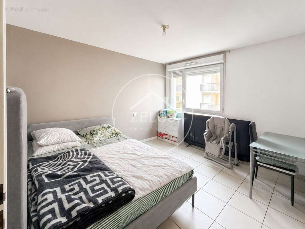 Appartement T2 - CORBEIL ESSONNES - Spécial investisseur - photo 2