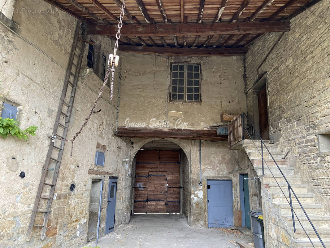 Maison à SAINT-DIDIER-AU-MONT-D'OR
