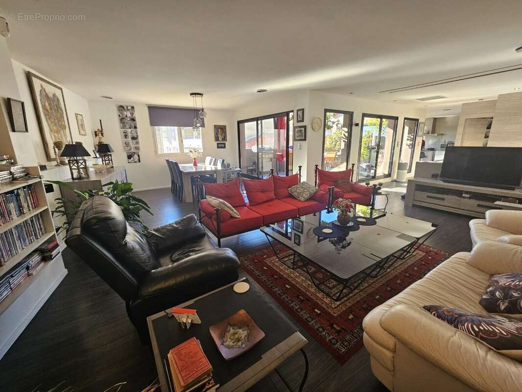 Maison à THEZAN-LES-BEZIERS