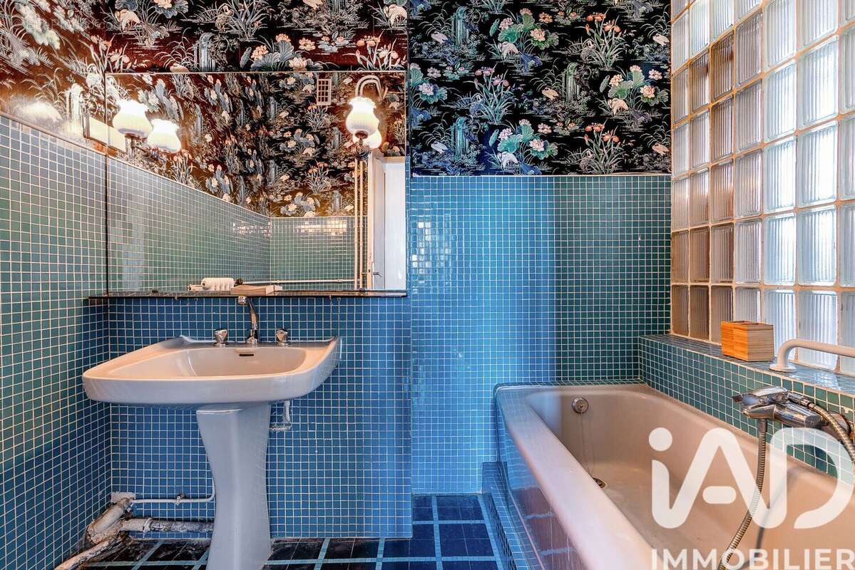 Photo 9 - Appartement à MARSEILLE-8E