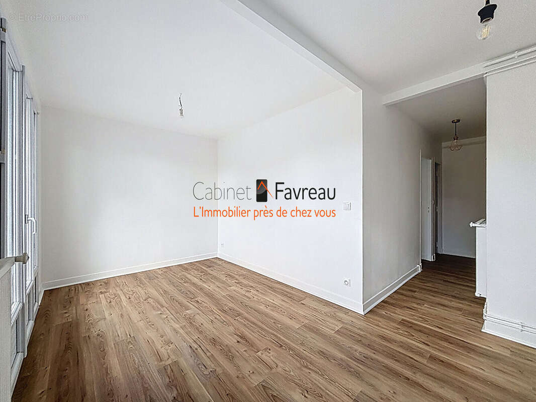 Appartement à VITRY-SUR-SEINE