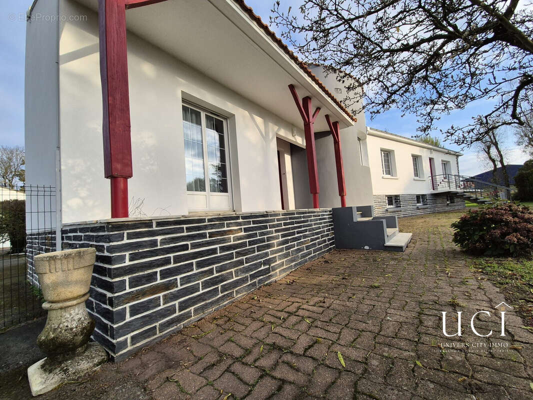 Maison 193 m² à Lege  - photo 2