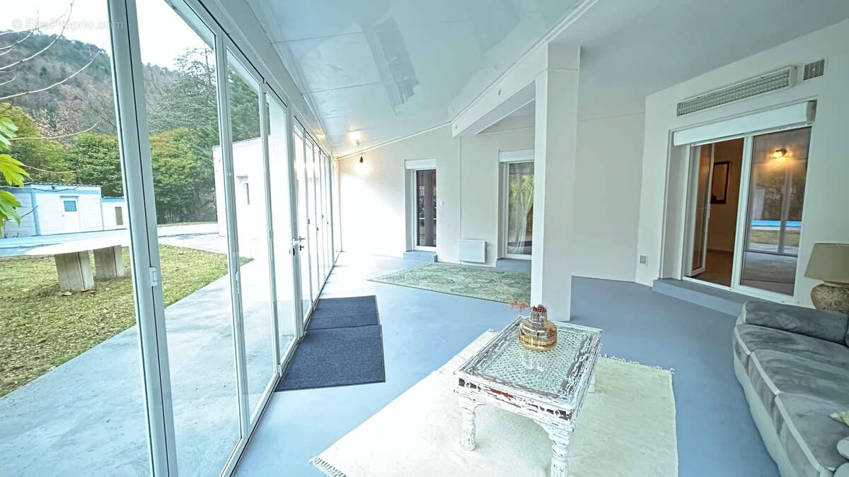 Maison à PUILAURENS