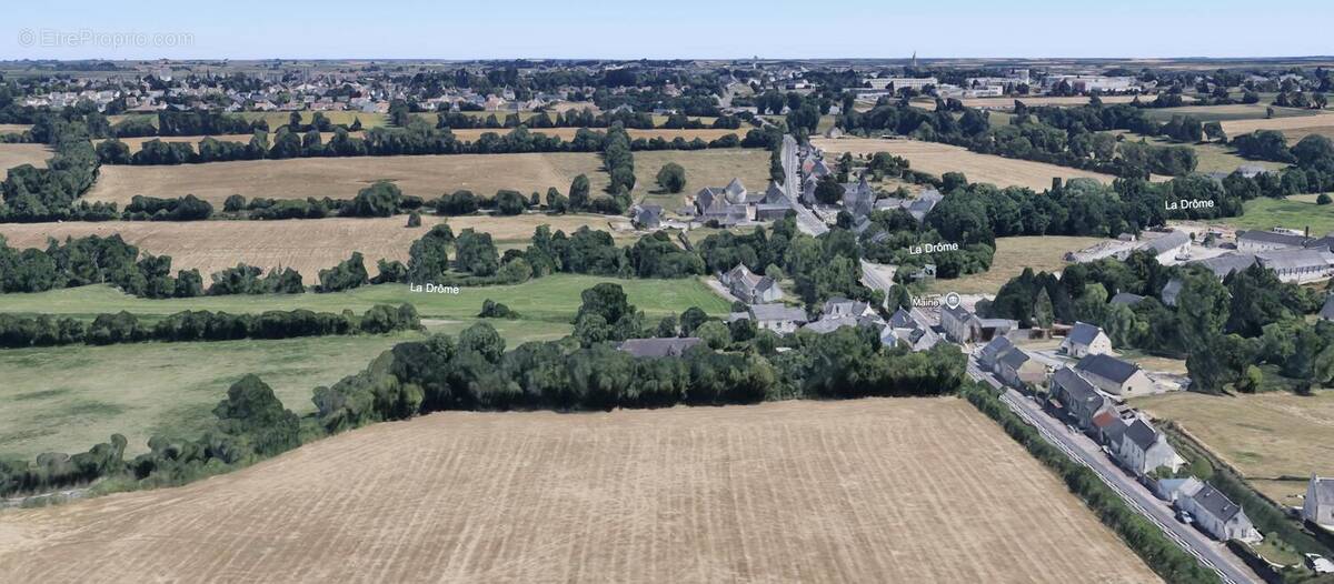 Terrain à BAYEUX