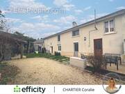 Maison à LA ROCHE-RIGAULT