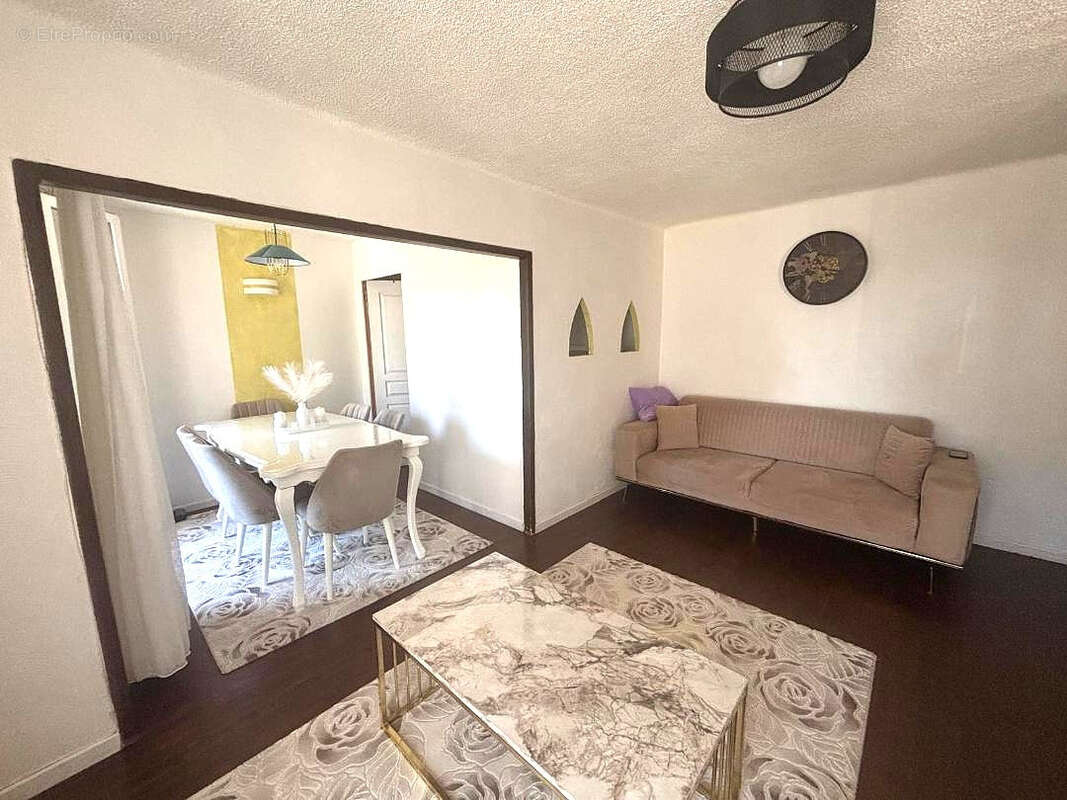 Appartement à MARSEILLE-12E