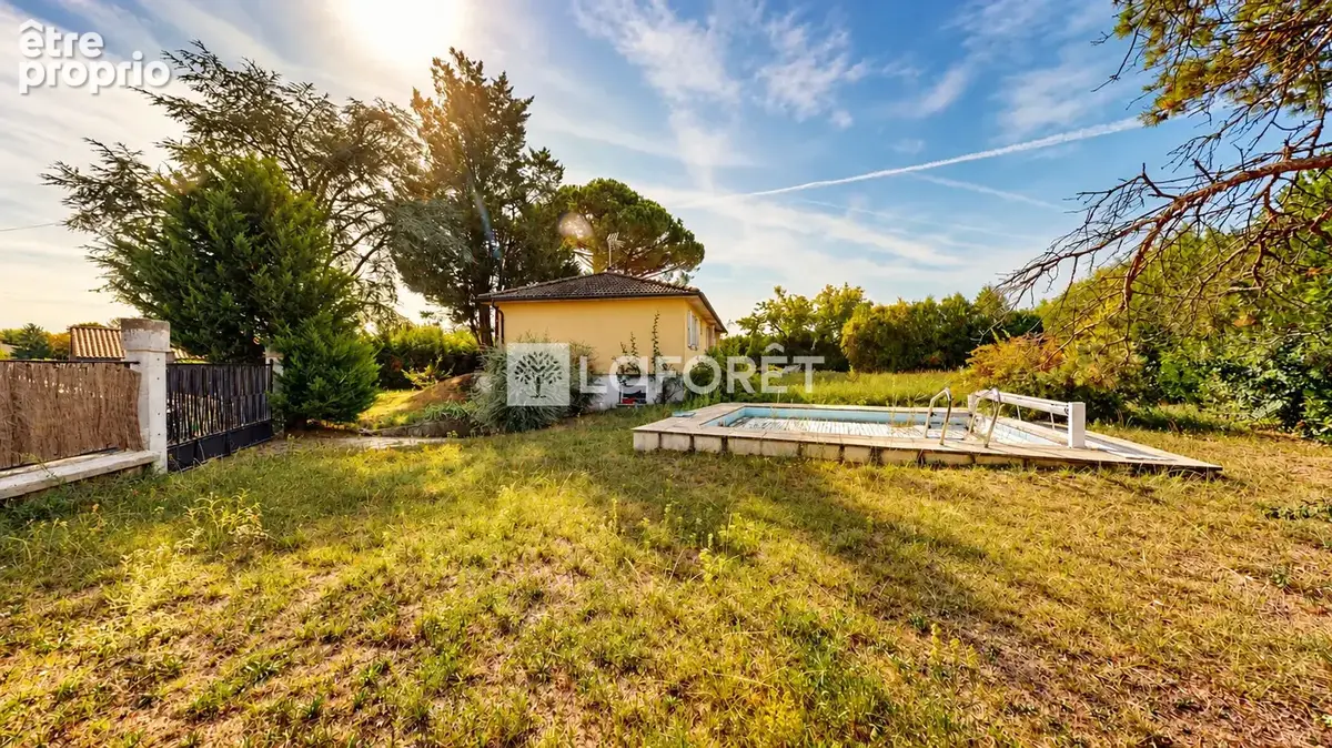 Maison Quincieux 5 pièces 94 m² avec garage et piscine - photo 2