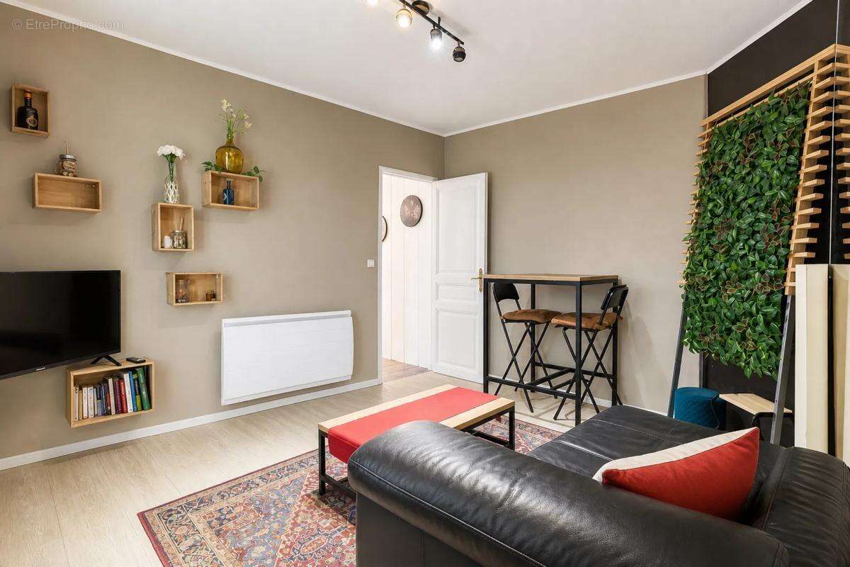 Appartement 2 pièces de 34 m² à Saint-Maur-des-Fossés - photo 5