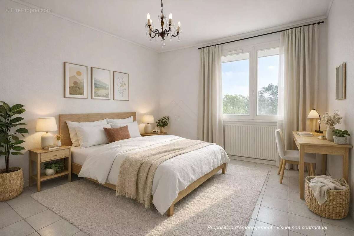 Appartement à MEYZIEU