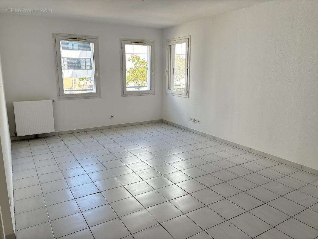 Appartement à NIMES