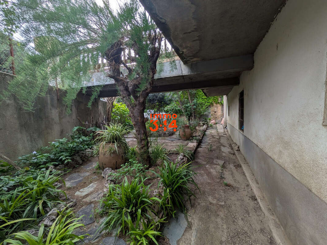 Maison à AIGUES-VIVES