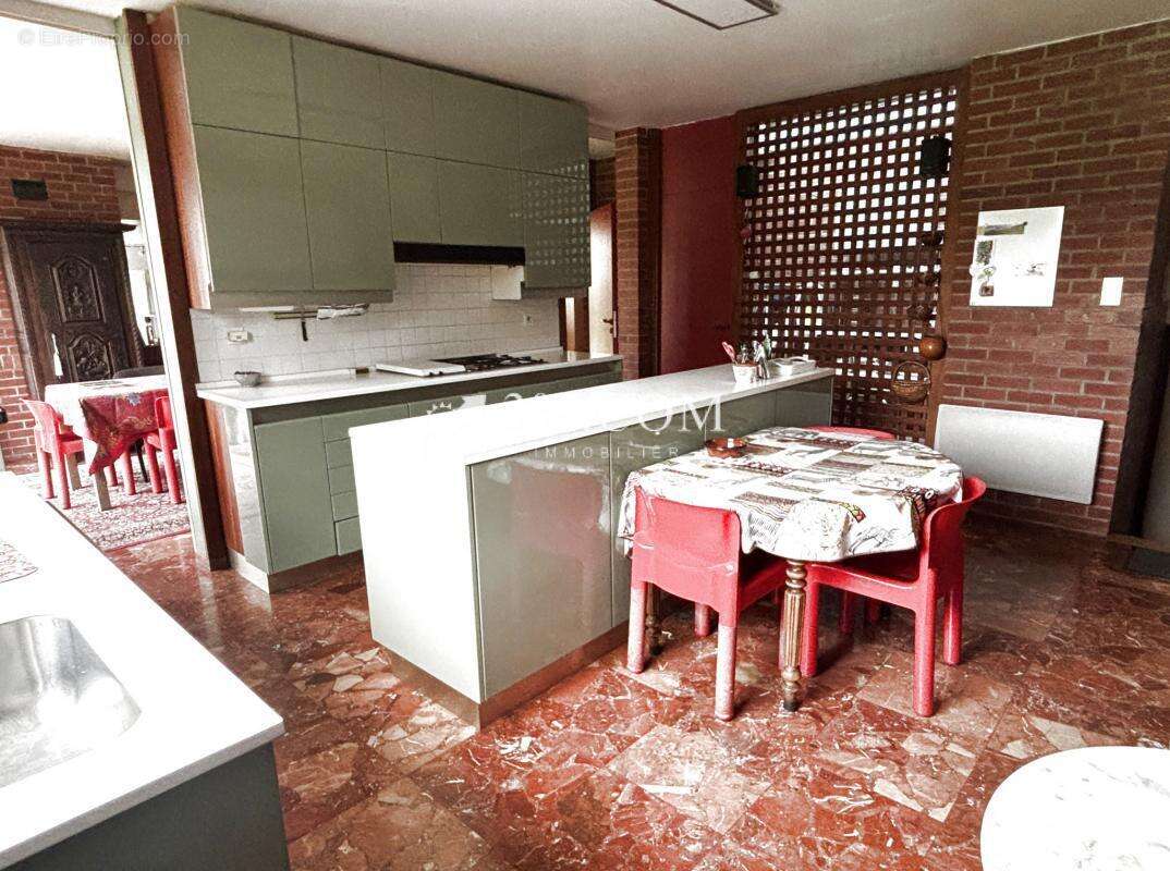 Maison à MOYENNEVILLE