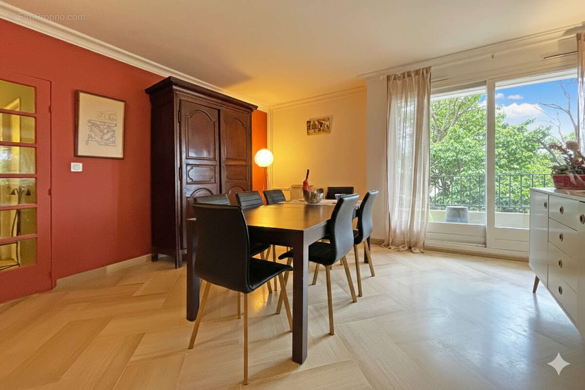 Appartement à NIMES