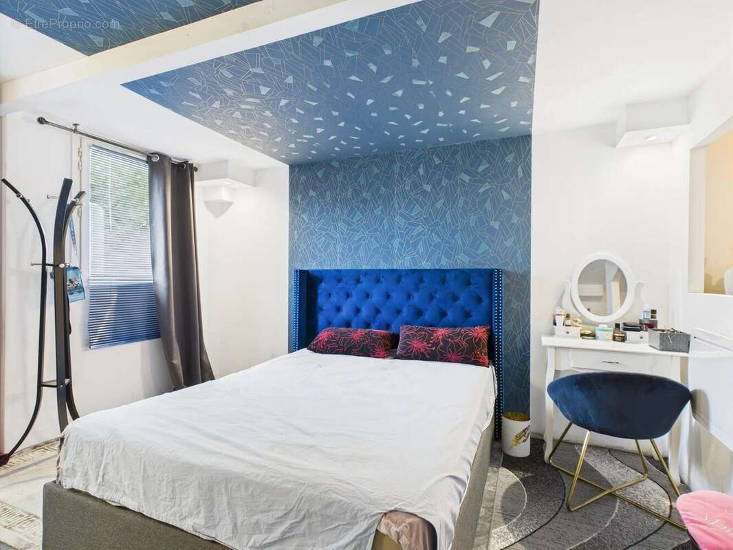 Maison à ROMILLY-SUR-SEINE