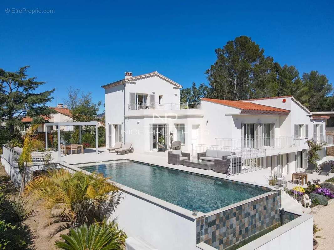 Maison à SAINTE-MAXIME