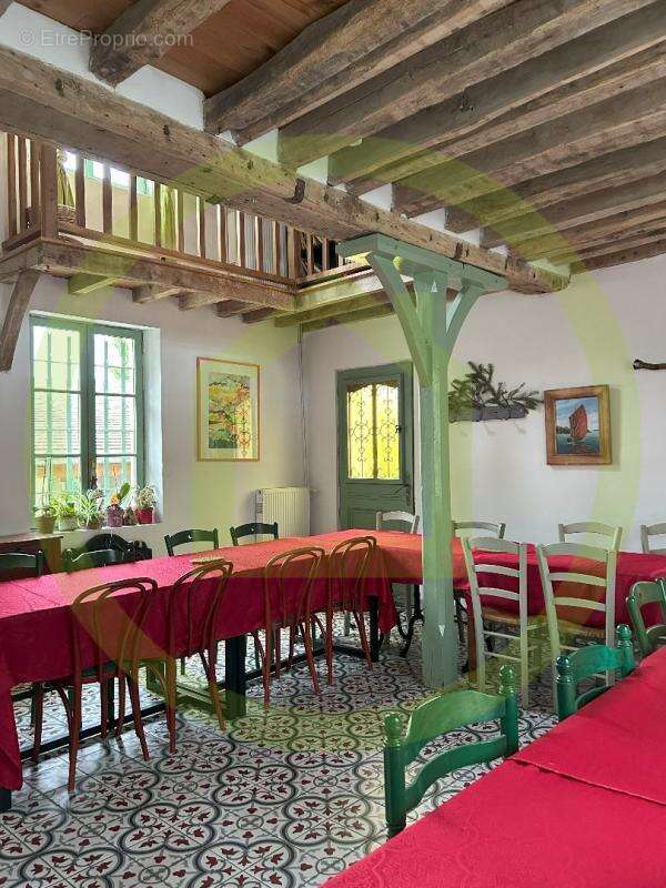 Appartement à REBAIS