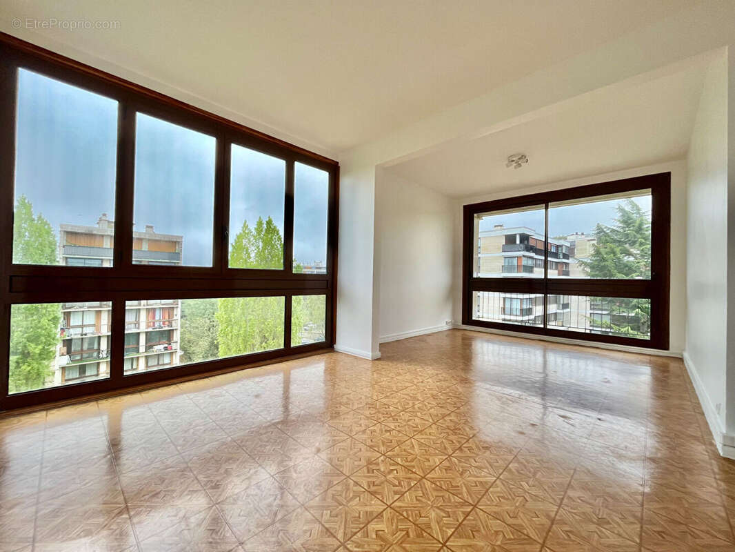 Appartement 84m² à fontenay-le-fleury - photo 3