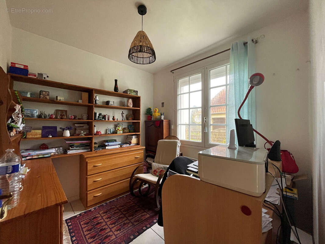Maison à GREGES