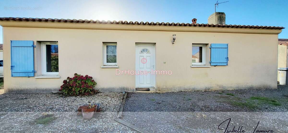 Maison à SAINT-MATHURIN