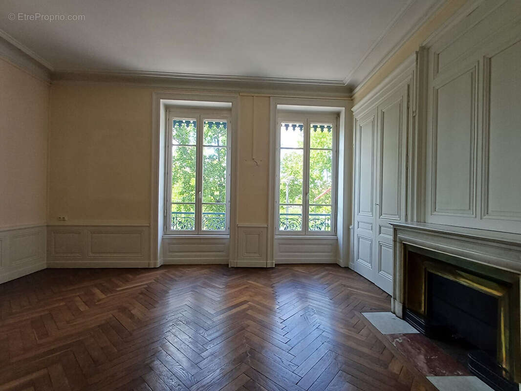 Appartement à LYON-7E