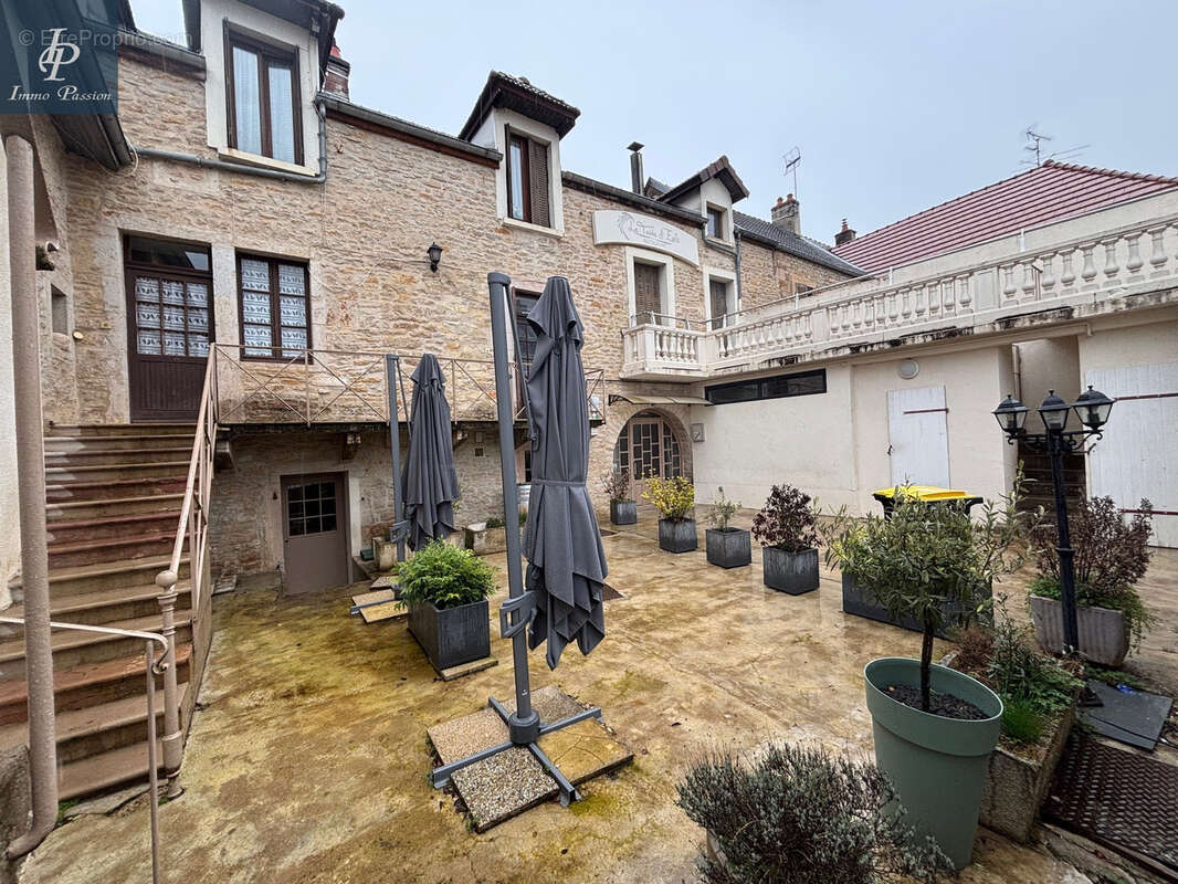 Maison à BROCHON