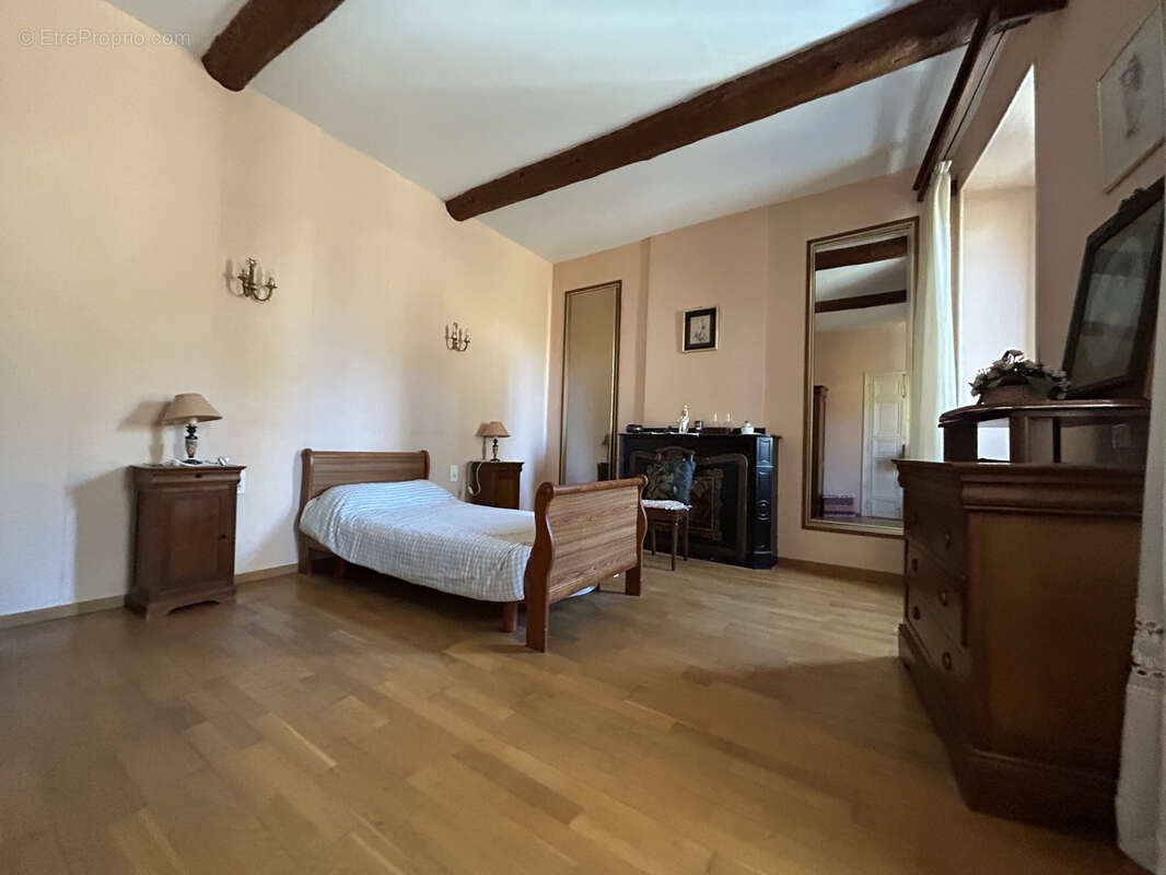 Maison à TALAIRAN