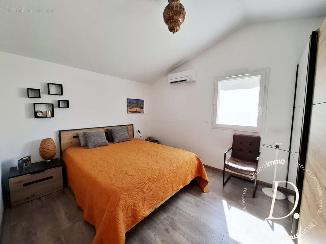Maison 82 m² à Le Pouget  - photo 9