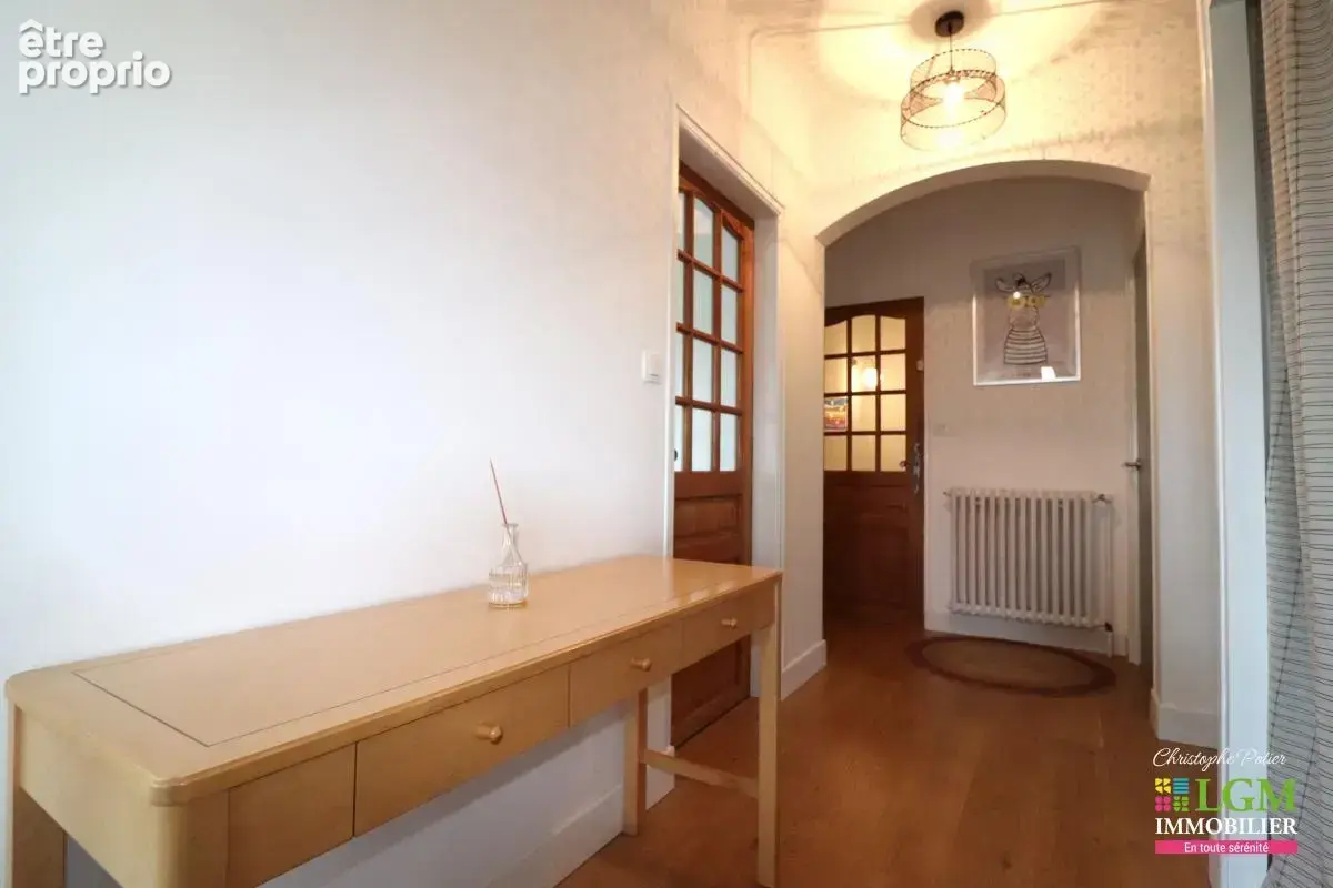 VALRÉAS (84) - Maison familiale lumineuse de 173 m² avec 4 chambres au fort potentiel d'aménagement - photo 9