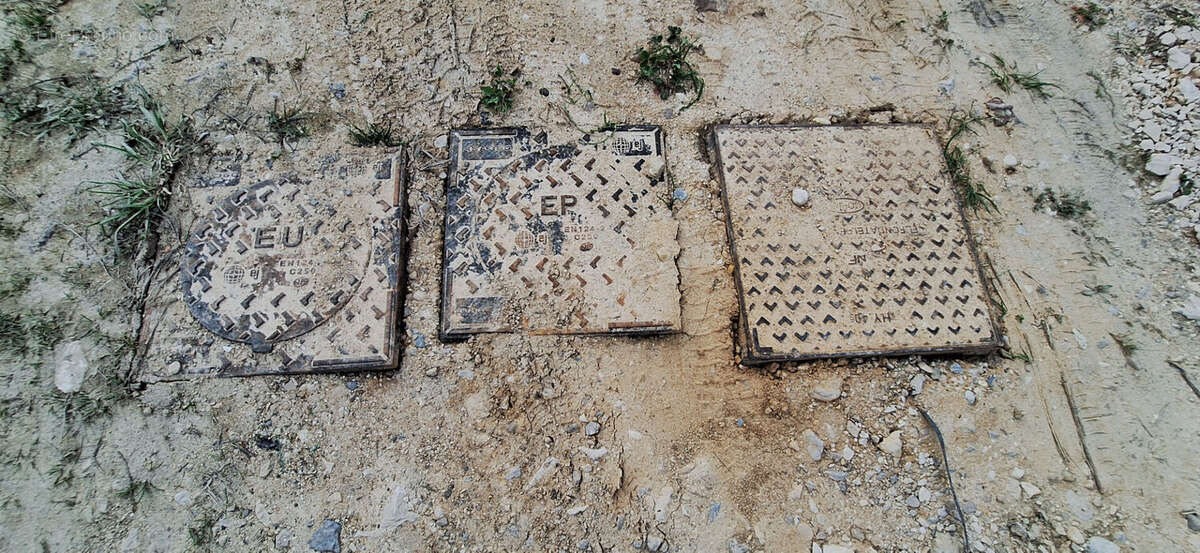 Terrain à BOURG-EN-BRESSE