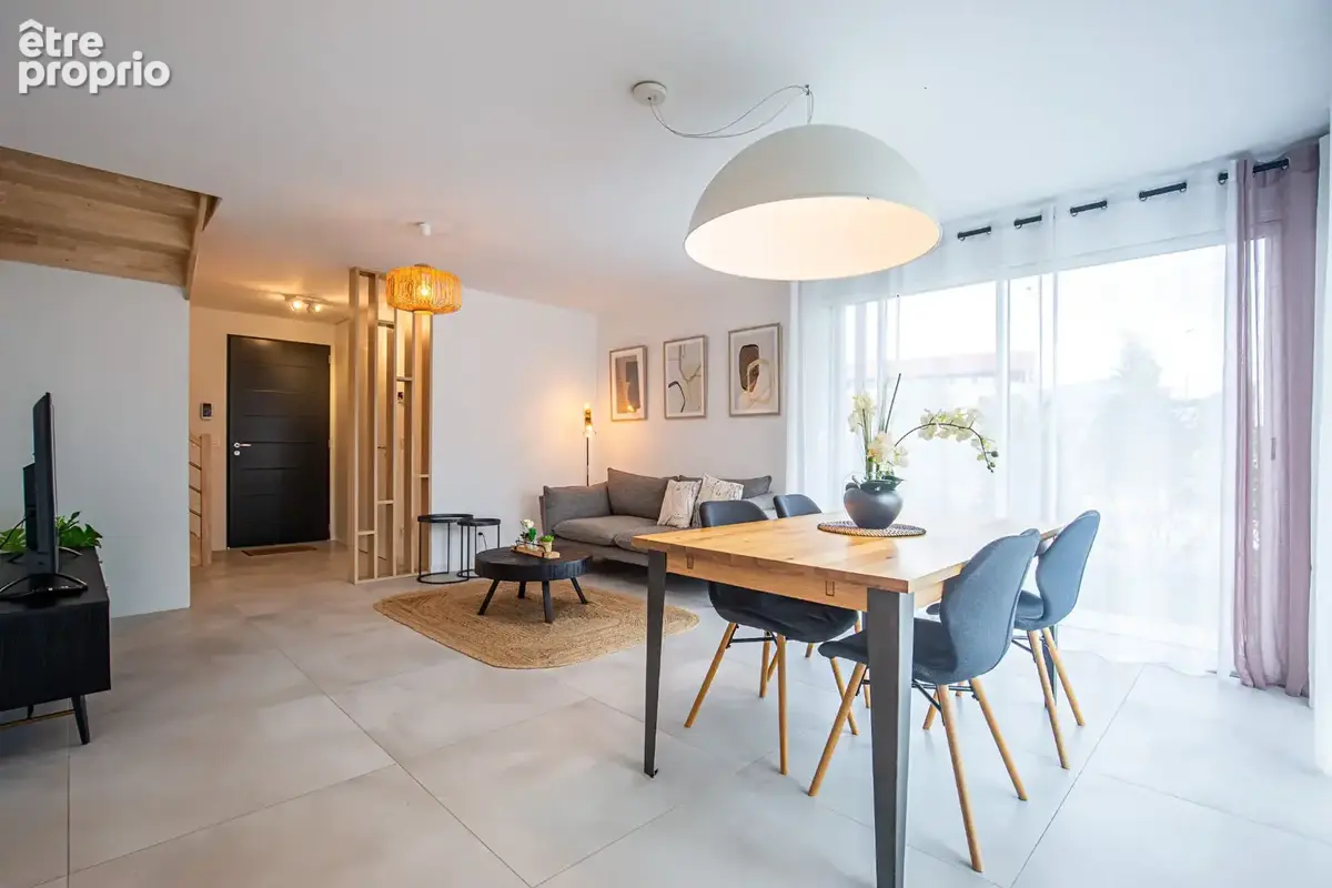 Agence immobiliere laforet - annecy-le-vieux - villa neuve 122,90m² - terrain 591m² - 4 chambres - piscine - garage 21,92m² - re - photo 13