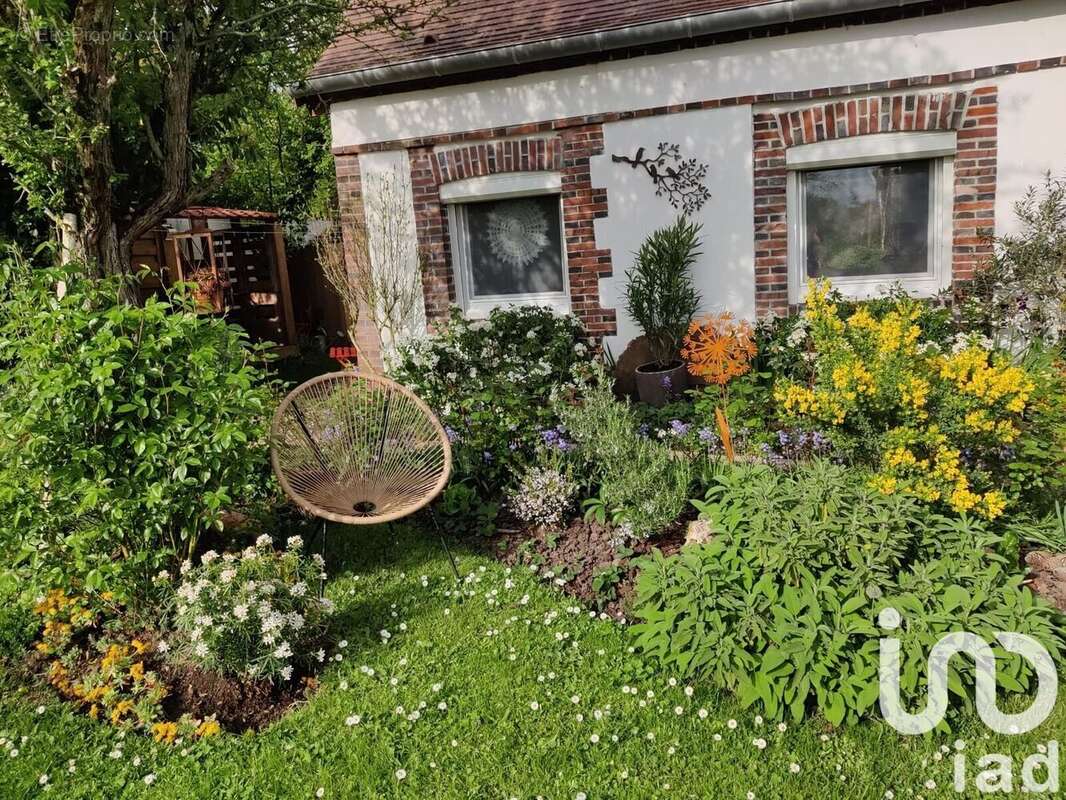 Photo 4 - Maison à BERCHERES-SAINT-GERMAIN