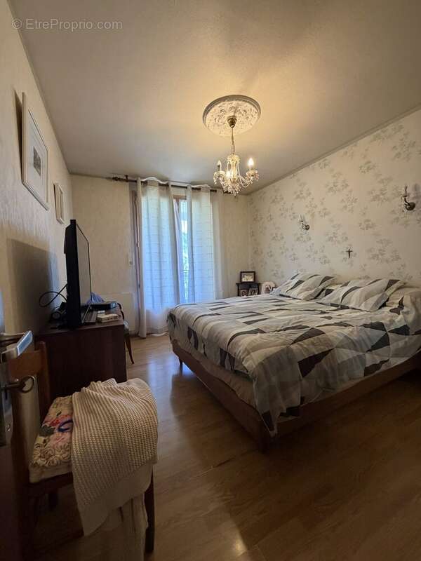 Maison à FROUZINS