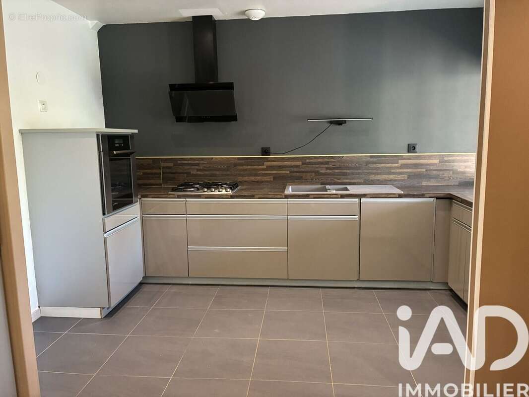 Photo 2 - Appartement à GRUCHET-LE-VALASSE