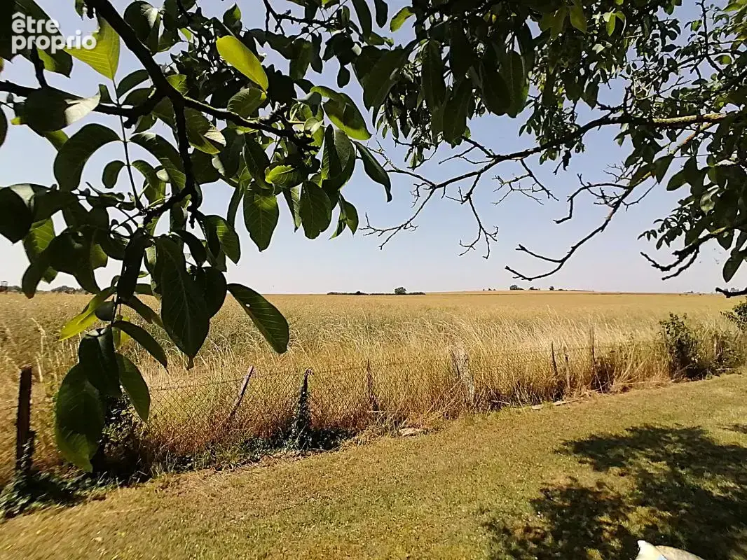 A la campagne, à 10 minutes de Poitiers - photo 15