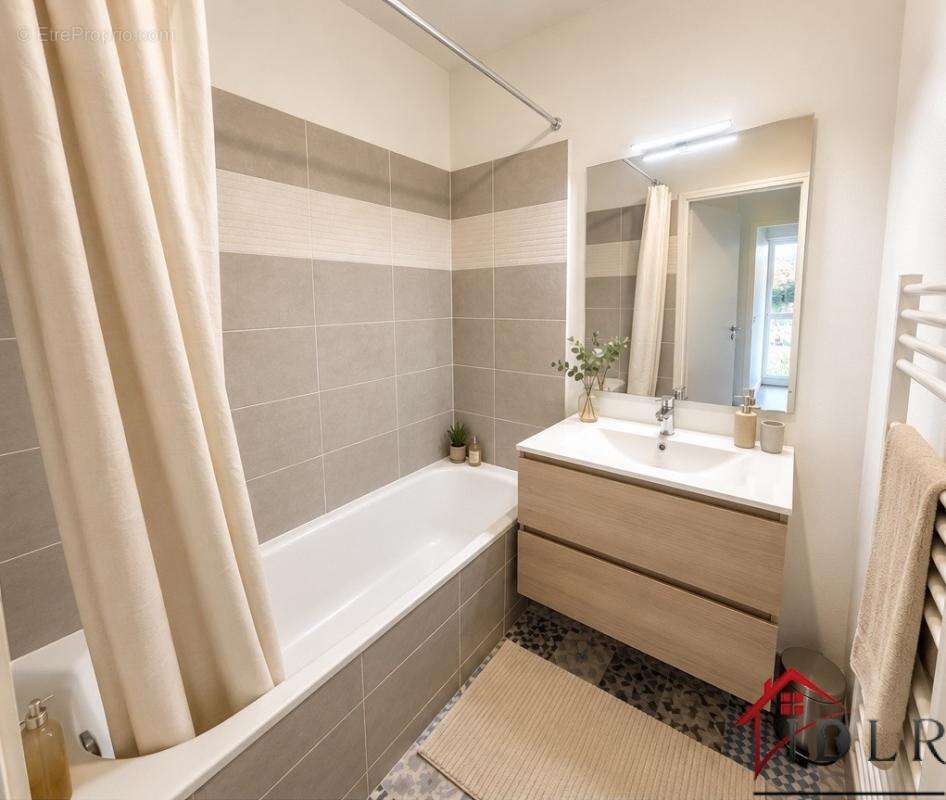 Appartement à CORNEBARRIEU